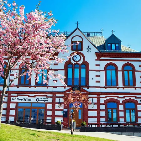 Dinbnb Homes 5 Bedroom Family House - Free Parking * Kristiansand