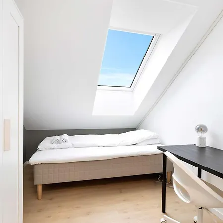 Dinbnb Homes 5 Bedroom Family House - Free Parking Apartment Kristiansand